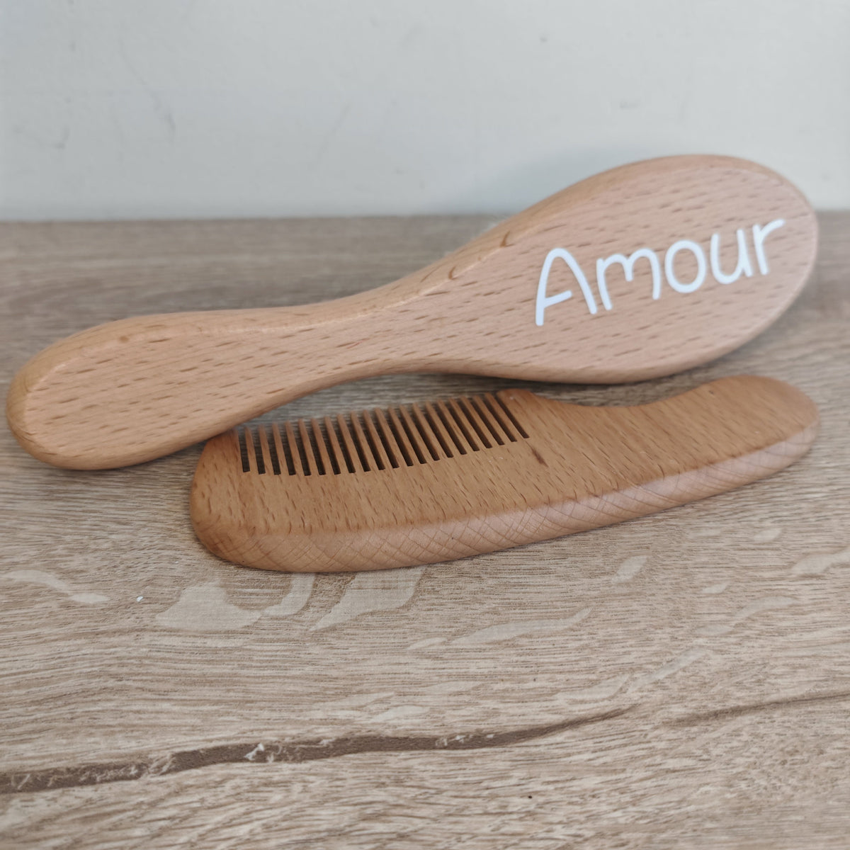 Brosse et peigne pour bébé