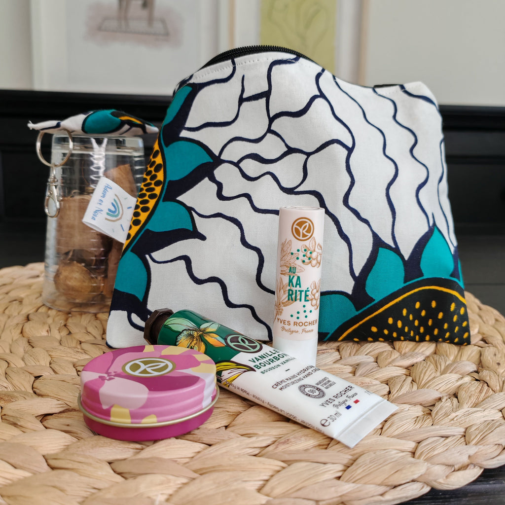 Trousse et porte clés assorti - COLLECTION ETE